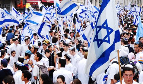 ‘The entire nation becomes more sober’ as Jews celebrate Day of Remembrance in Israel